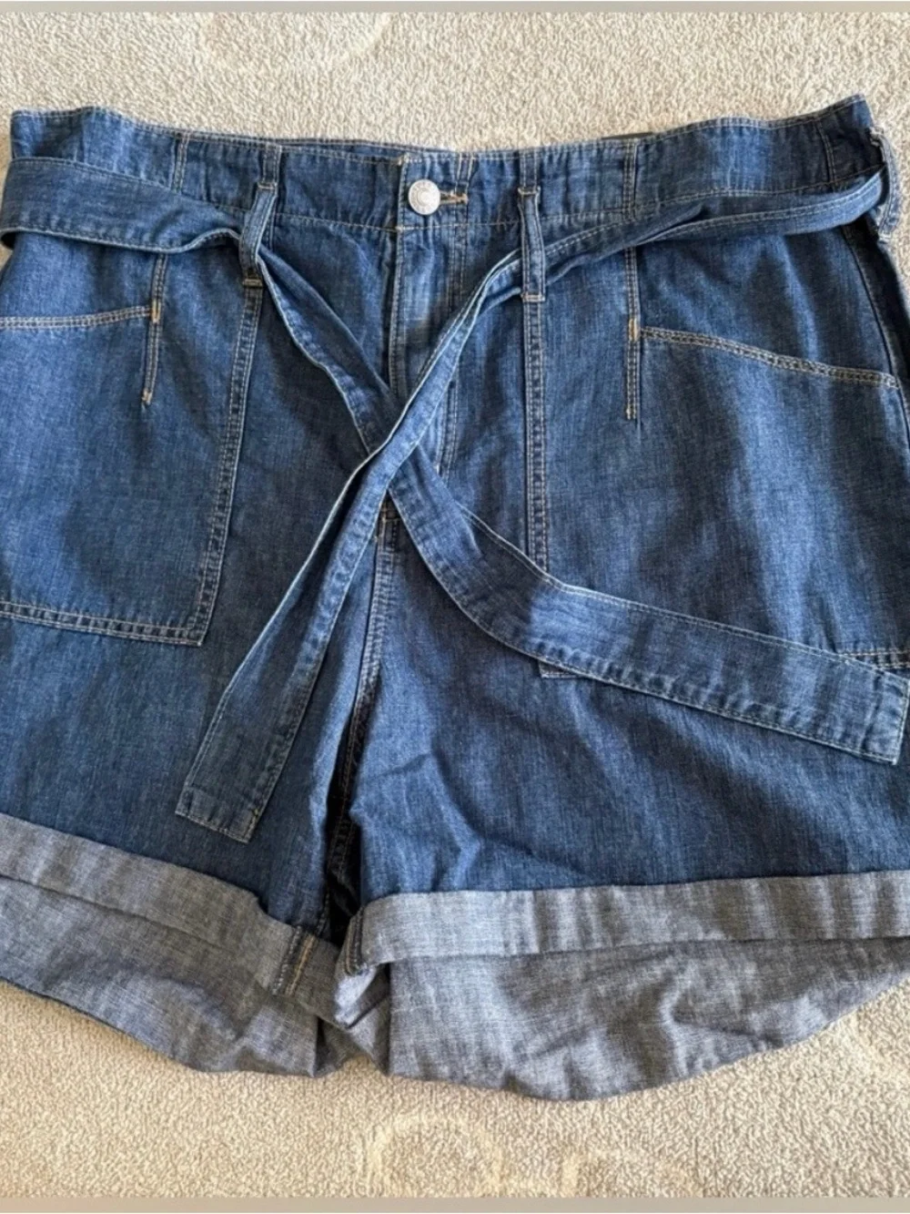 Torrid Baggy High-Rise Tie-Belt Short (Size 10)